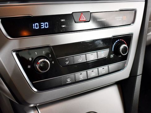 Used 2015 Hyundai Sonata SE image 28