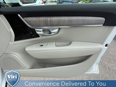Certified 2023 Volvo S90 B6 Ultimate w/ Protection Package Premier AWD/4WD image 29