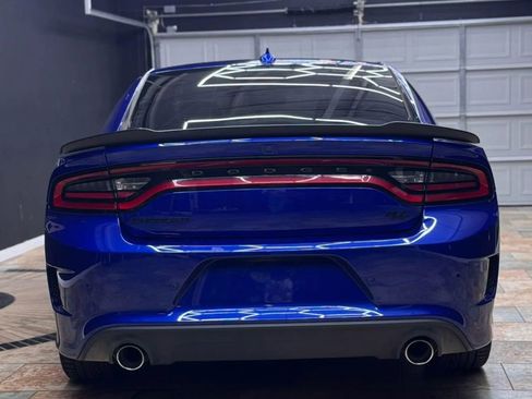 Used 2022 Dodge Charger R/T w/ Blacktop Package RWD image 12