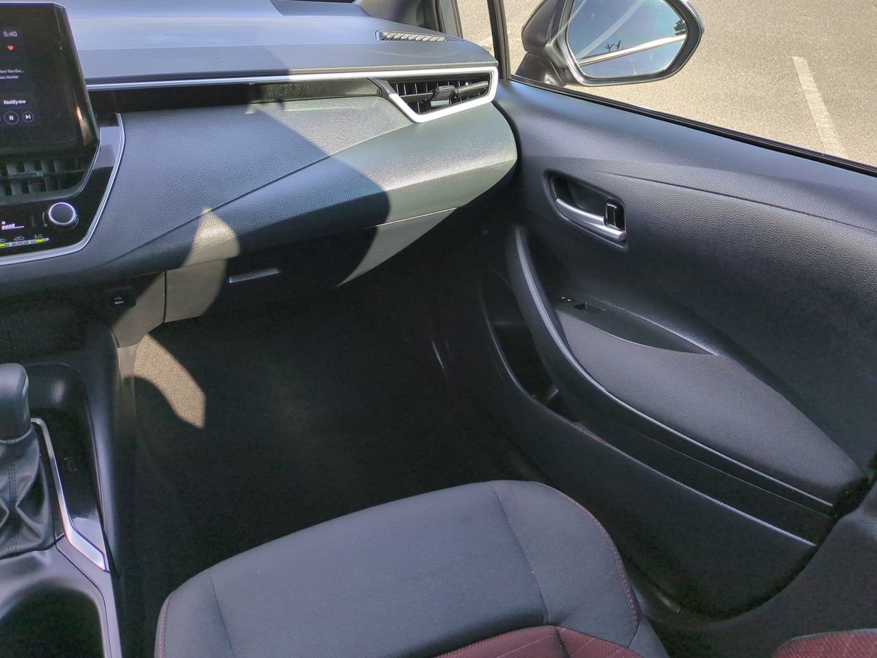 Used 2026 Toyota Corolla SE FWD image 16