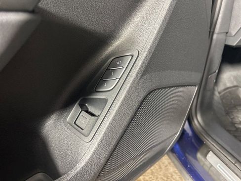 Used 2025 Audi Q3 2.0T Premium w/ Convenience Package image 25