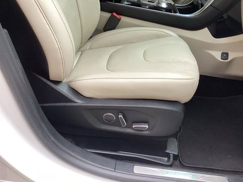 Used 2019 Ford Edge Titanium w/ Equipment Group 301A image 29