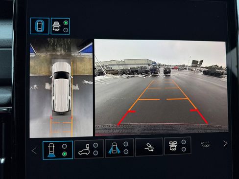 New 2026 GMC Yukon XL Denali w/ Denali Reserve Package image 21