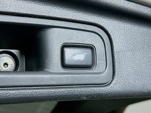 Used 2016 Honda Pilot Elite image 33