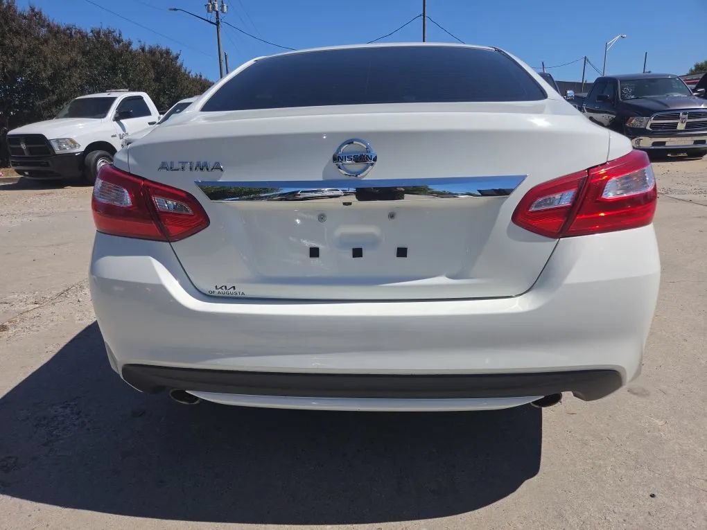 Used 2016 Nissan Altima 2.5 S FWD image 4
