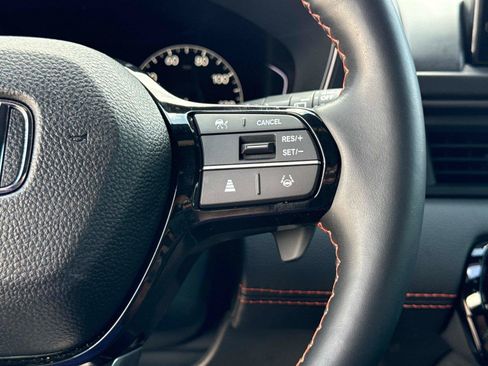 Certified 2025 Honda Pilot TrailSport image 29