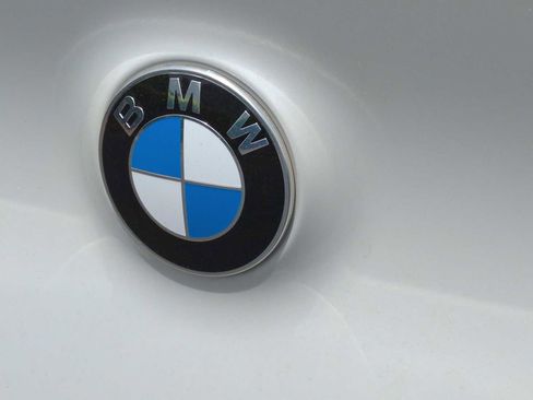 Used 2025 BMW X3 xDrive30i w/ Premium Package image 11