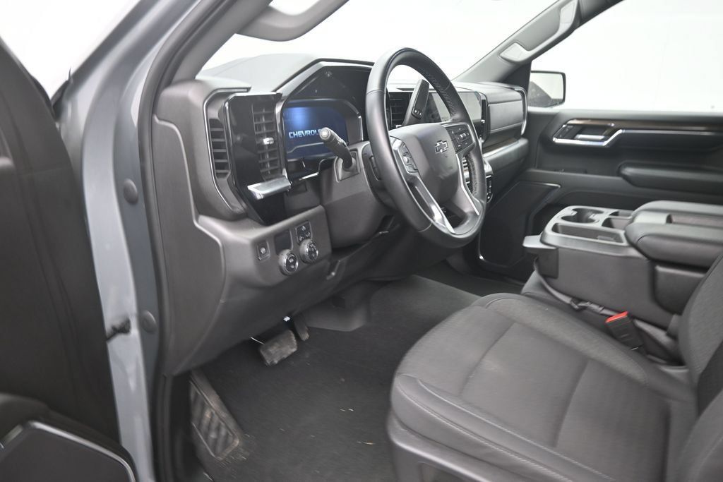 Used 2023 Chevrolet Silverado 1500 RST RWD image 10