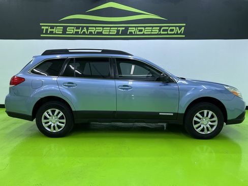 Used 2011 Subaru Outback 2.5i AWD/4WD image 10