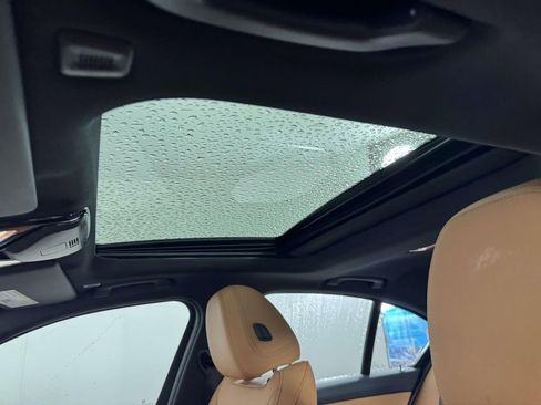 Used 2023 BMW 330i xDrive Sedan w/ Convenience Package image 31