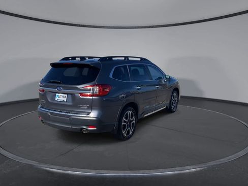 Used 2023 Subaru Ascent Touring image 8