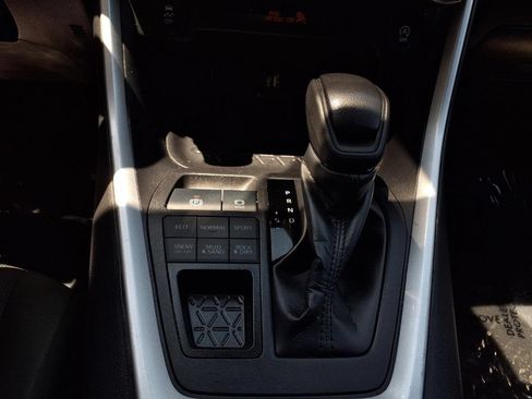 Certified 2024 Toyota RAV4 XLE AWD/4WD image 13