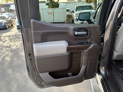 Used 2019 GMC Sierra 1500 SLT w/ SLT Convenience Package image 24