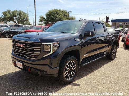 Used 2023 GMC Sierra 1500 AT4 w/ AT4 Premium Package AWD/4WD image 1