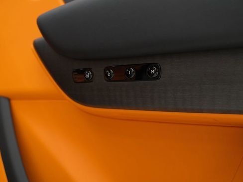 Used 2026 Rolls-Royce Cullinan AWD/4WD image 57