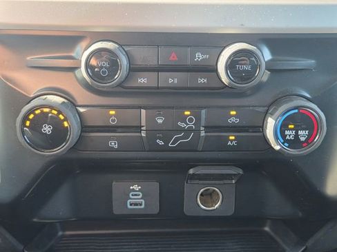 Used 2025 Ford F350 XLT AWD/4WD image 31