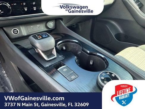 Used 2021 Nissan Rogue S AWD/4WD image 26