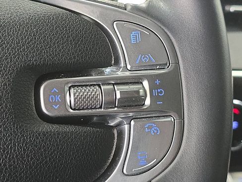 Used 2024 Genesis GV70 2.5T AWD/4WD image 14