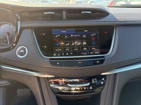 Certified 2025 Cadillac XT5 Premium Luxury image 21