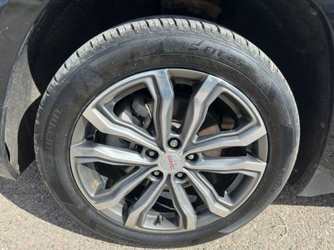 Used 2020 GMC Terrain Denali w/ GMC Pro Grade Package AWD/4WD image 35