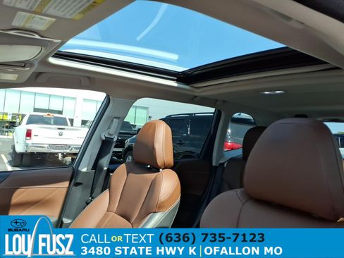 Used 2023 Subaru Forester Touring AWD/4WD image 27