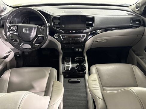Used 2019 Honda Pilot Touring image 15