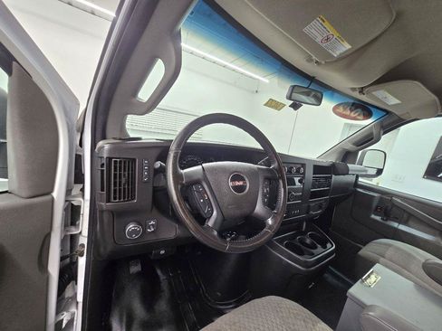 Used 2022 GMC Savana 2500 w/ Driver Convenience Package RWD image 12