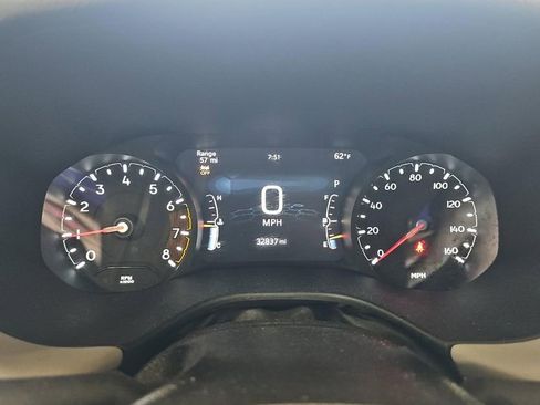 Used 2025 Jeep Compass Limited AWD/4WD image 7