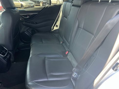Used 2020 Subaru Outback Limited w/ Popular Package #2 AWD/4WD image 8