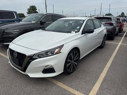 Used 2022 Nissan Altima 2.5 SR