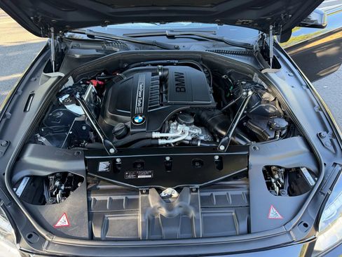 Used 2015 BMW 640i Convertible image 21