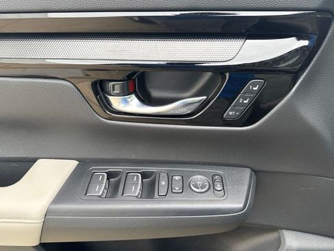 Certified 2025 Honda CR-V EX-L image 13