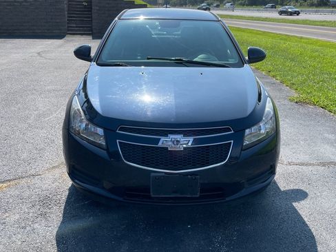 Used 2014 Chevrolet Cruze LT FWD image 8