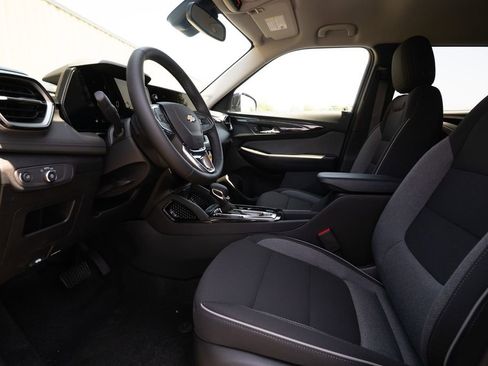 New 2026 Chevrolet TrailBlazer LT w/ Convenience Package image 12