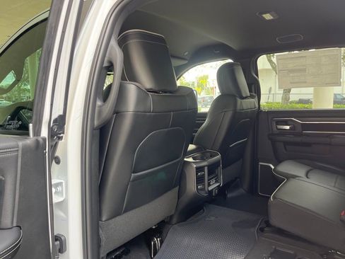 New 2024 RAM 2500 Laramie w/ Night Edition AWD/4WD image 29