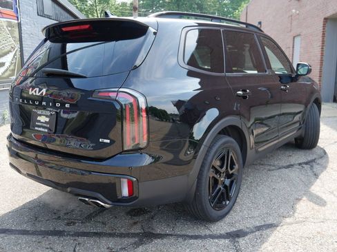 Used 2024 Kia Telluride EX X-Line AWD/4WD image 4