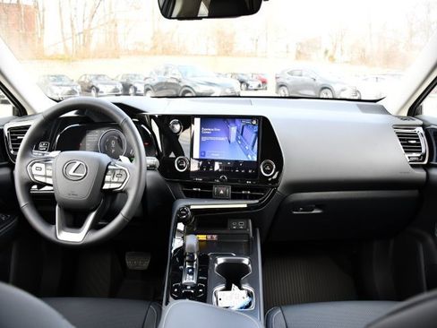 New 2026 Lexus NX 350 FWD image 17