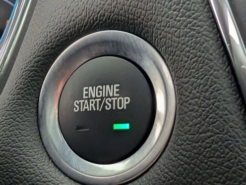 Certified 2023 Chevrolet Traverse LT w/ LPO, Floor Liner Package image 24