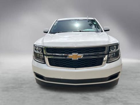 Used 2019 Chevrolet Suburban LT RWD image 11
