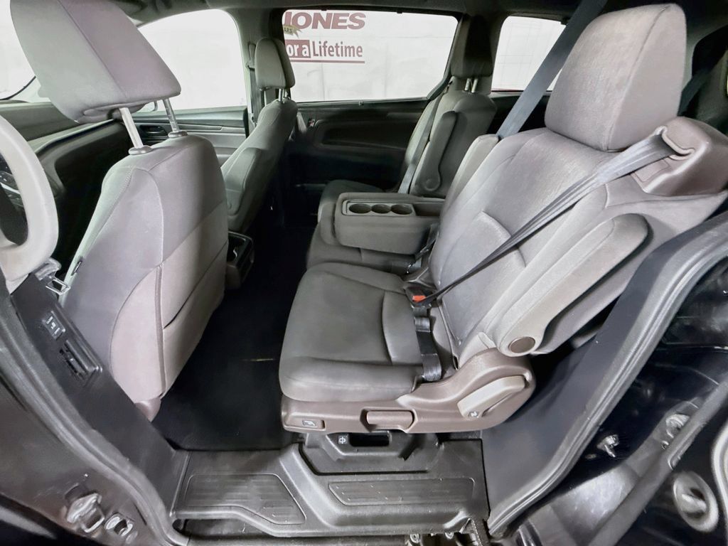 Used 2019 Honda Odyssey EX image 24