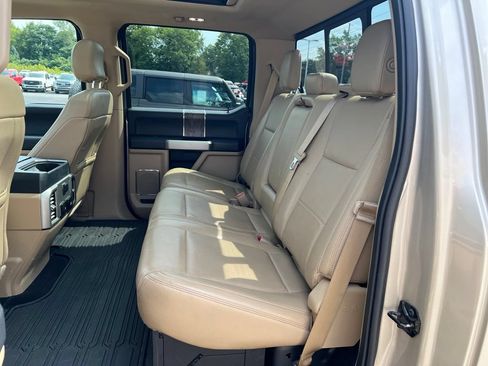 Used 2017 Ford F250 Lariat w/ Lariat Ultimate Package AWD/4WD image 9