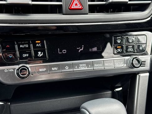 Used 2024 Kia Seltos S FWD image 21