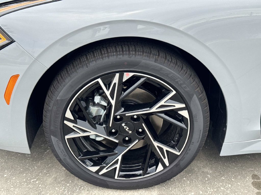 New 2026 Kia K5 GT-Line FWD image 4