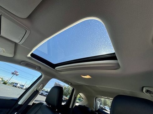 Used 2015 Honda CR-V Touring image 12