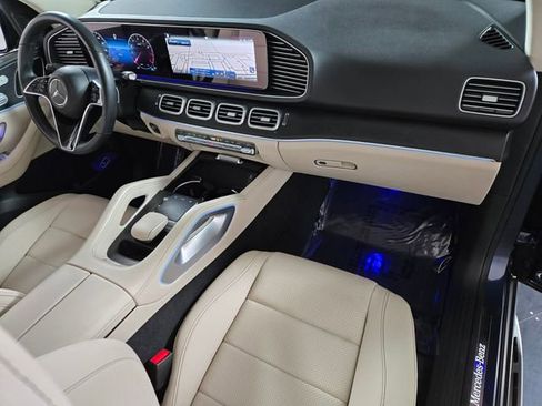 Used 2024 Mercedes-Benz GLE 350 4MATIC w/ Winter Package image 24