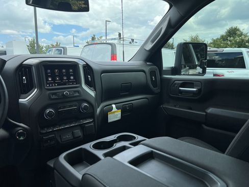 New 2026 Chevrolet Silverado 2500 Custom w/ Custom Value Package AWD/4WD image 59