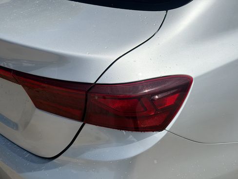 Used 2021 Kia Forte LXS FWD image 24