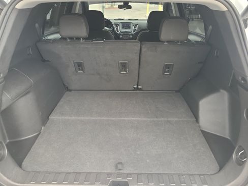 Used 2024 Chevrolet Equinox LT FWD image 27