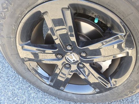 Certified 2022 Honda Ridgeline Black Edition image 15