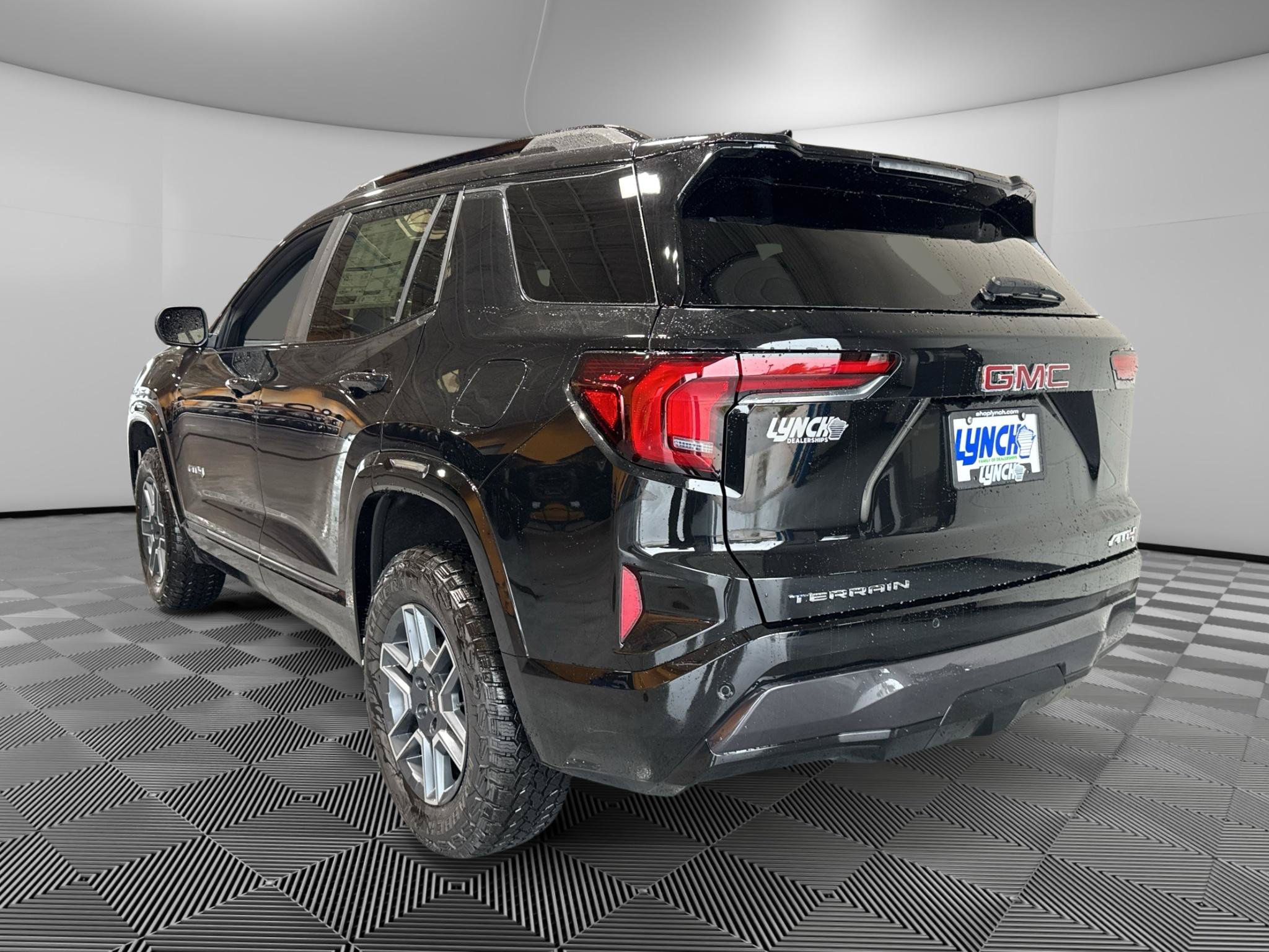 New 2027 GMC Terrain AT4 AWD/4WD image 3